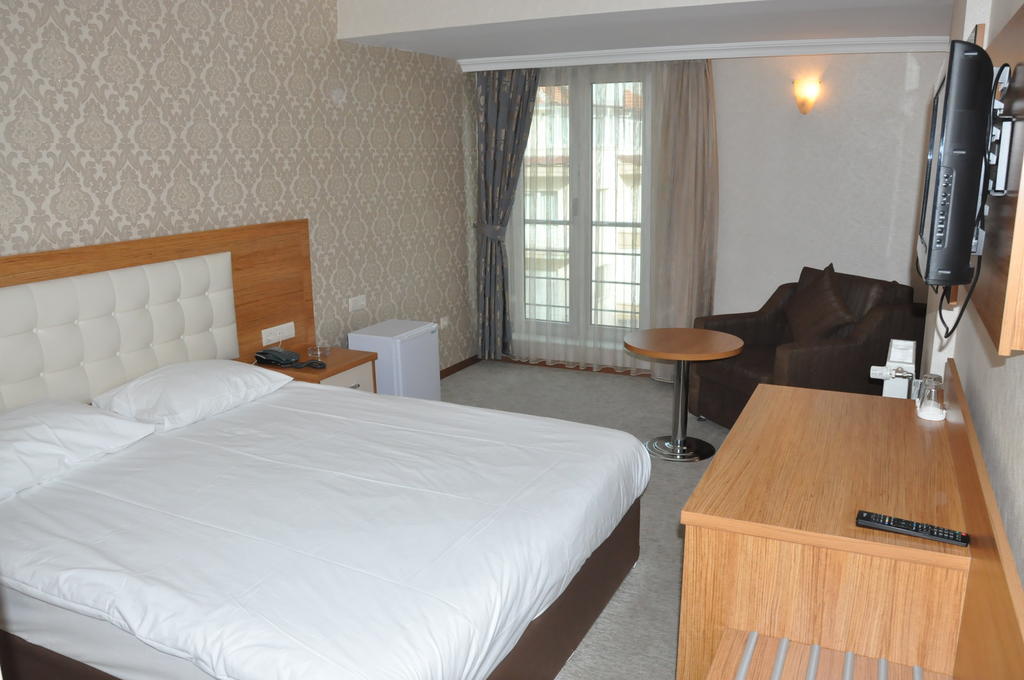 Ilksan Deha Hotel Ankara Buitenkant foto