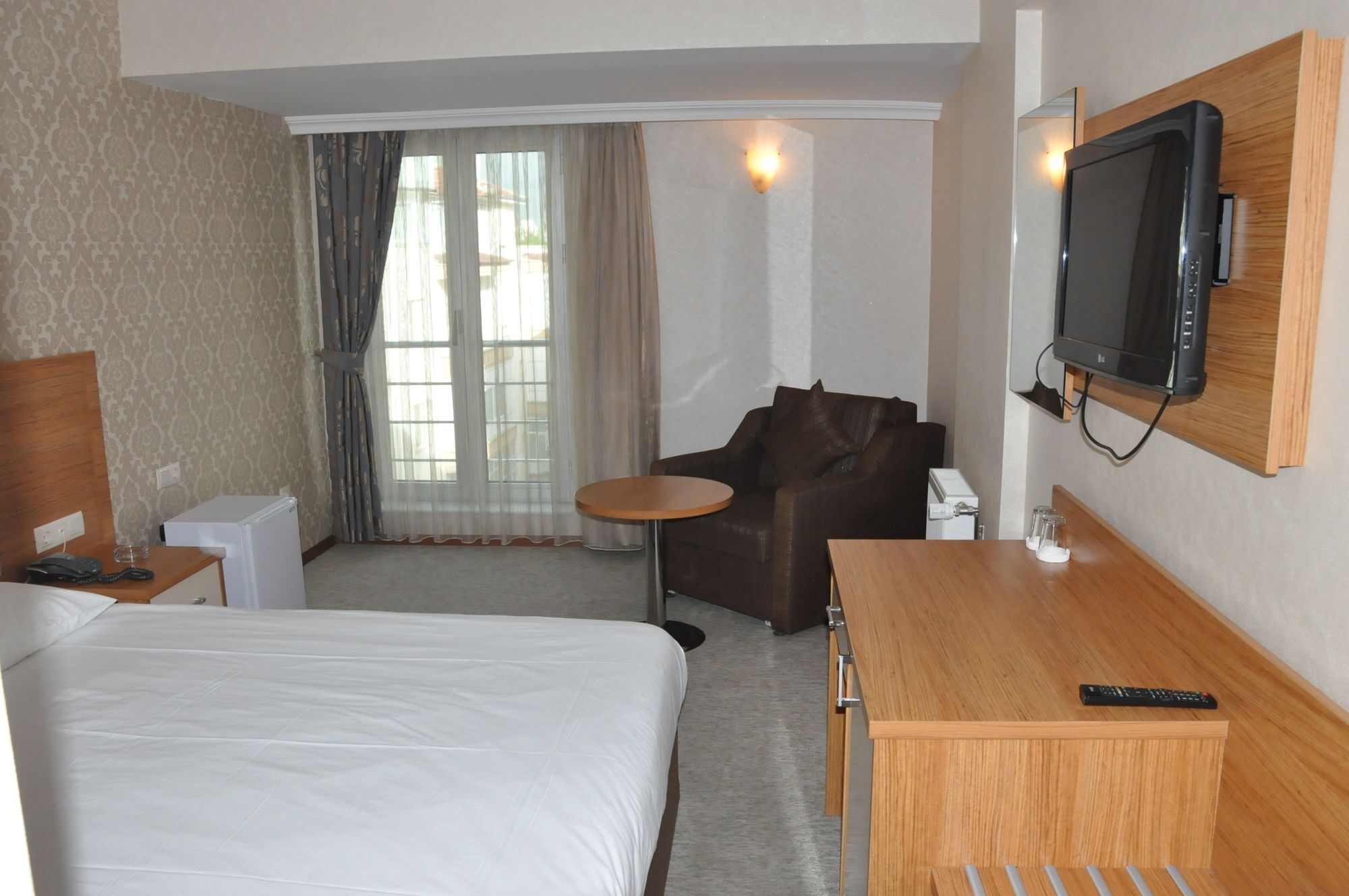 Ilksan Deha Hotel Ankara Buitenkant foto